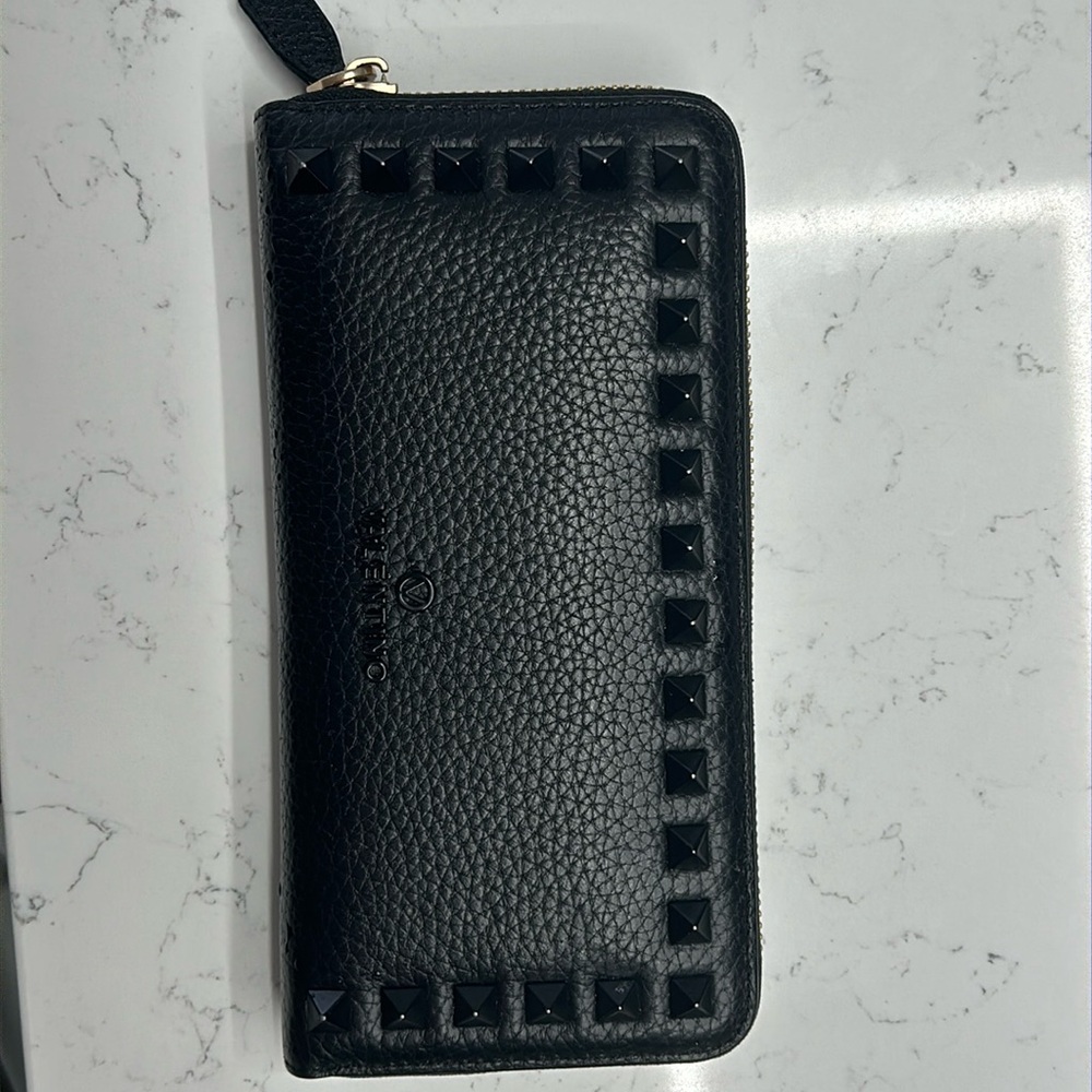 Valentino wallet